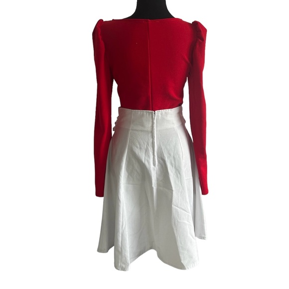 5/25$ ✨ YoungCore Skirt - Picture 4 of 9